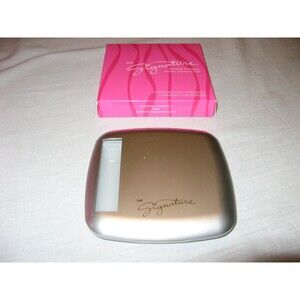 Mary Kay Signature Custom Compact 9004  NEW in BOX